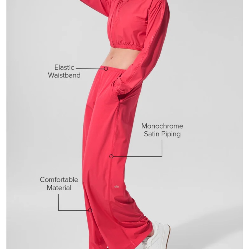 ALO Yoga Women's Vibrant Red Track Pants NWT